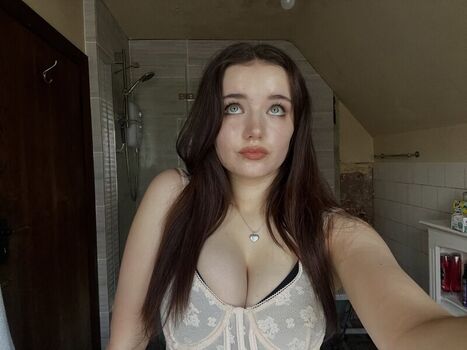 alicemelville_