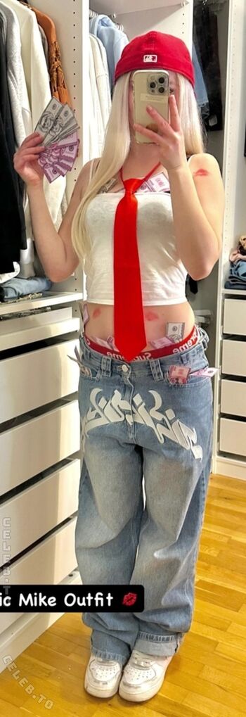 Leaked Alicia imwonderland private photo viral onlyfans