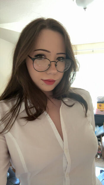 Leaked Aliciajade private photo viral onlyfans