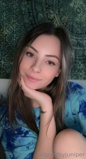 Leaked Alignedbykarissa private photo viral onlyfans