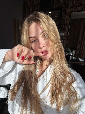 Leaked Alina love  page private photo viral onlyfans
