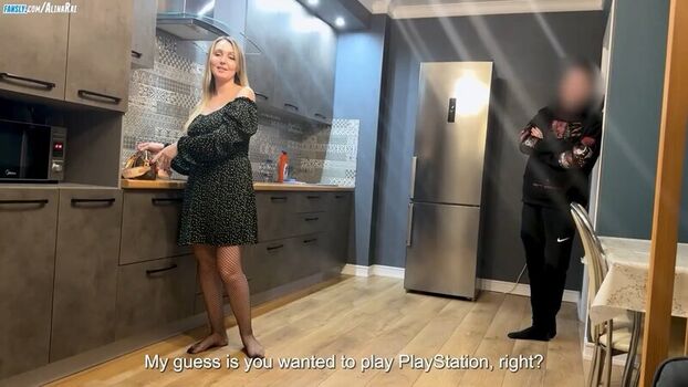Leaked Alinarai private photo viral onlyfans