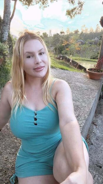 Aline FÜtcher Ouriques