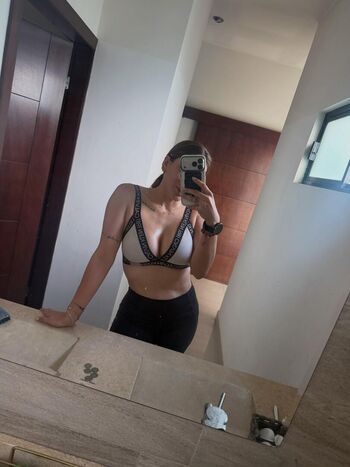 Leaked Aline torres hotwife page private photo viral onlyfans