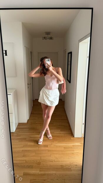 Leaked Aline xue private photo viral onlyfans