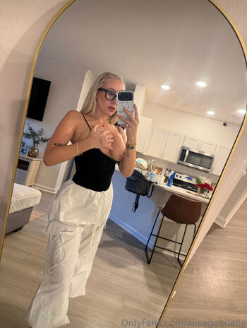 Leaked Alisagabrielle private photo viral onlyfans