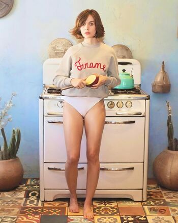 Leaked Alison brie page private photo viral onlyfans