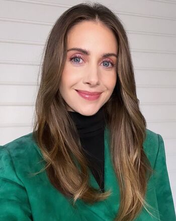 Leaked Alison brie private photo viral onlyfans