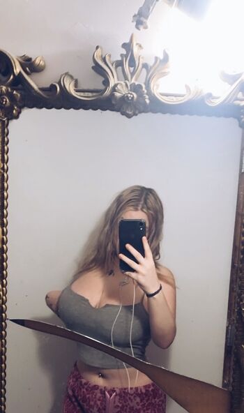 Leaked Aliyahmarie page private photo viral onlyfans