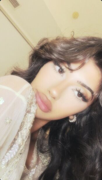 Aliza Shan