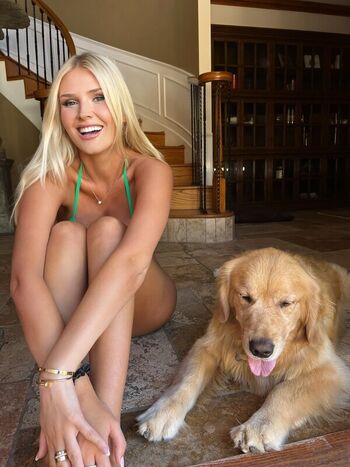 Allie_Dunn