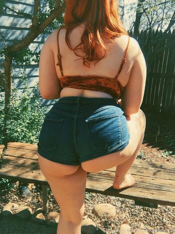 Leaked Allisonivyx private photo viral onlyfans