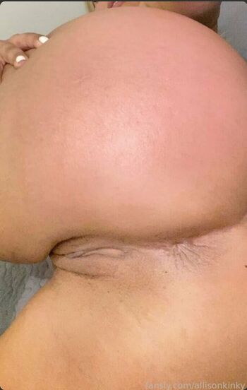 Leaked Allisonwoods page private photo viral onlyfans
