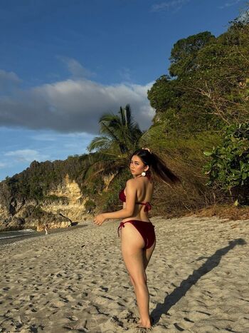 Leaked Allysa amogues page private photo viral onlyfans
