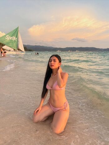 Leaked Allysa amogues private photo viral onlyfans