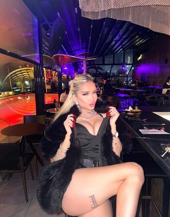 Leaked Alma raveh private photo viral onlyfans