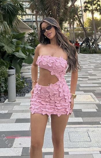 Leaked Almira azemi page private photo viral onlyfans
