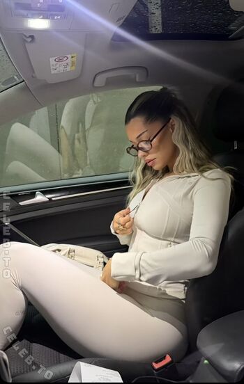 Leaked Almira azemi page private photo viral onlyfans