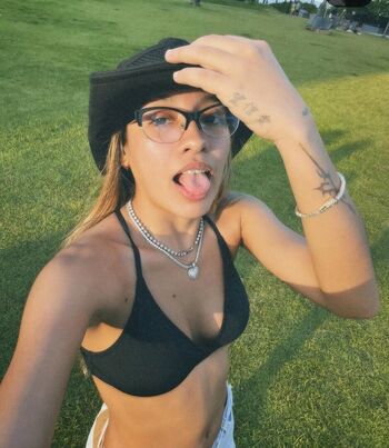 Leaked Alondrissa private photo viral onlyfans