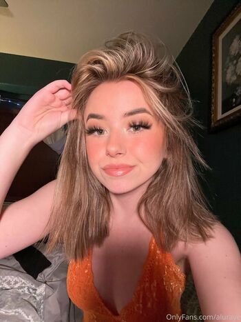 Leaked Aluraye private photo viral onlyfans