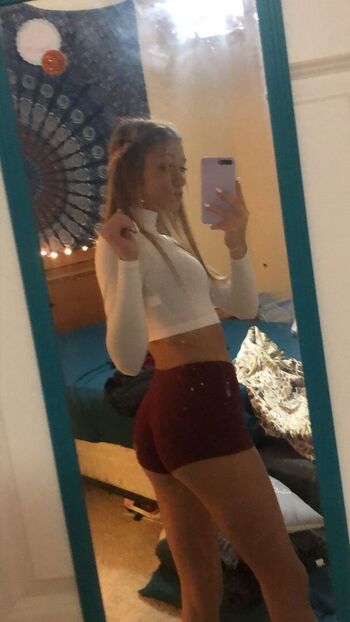 Alyna Wampler
