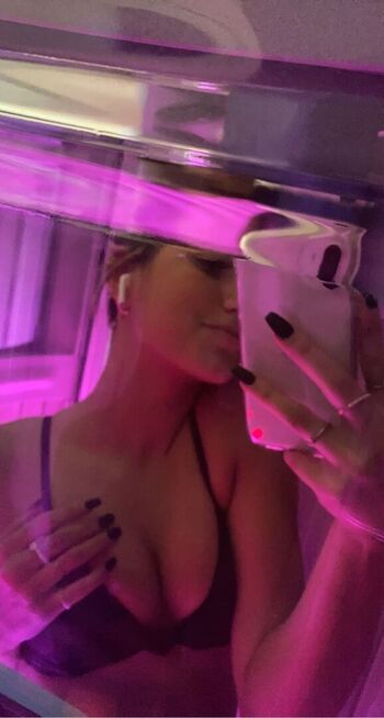 Leaked Alyna wampler private photo viral onlyfans