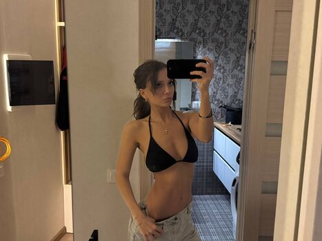 Leaked Alyona bobrova private photo viral onlyfans