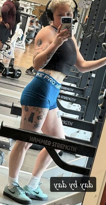 Leaked Alyson mccoy private photo viral onlyfans