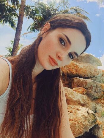 Leaked Alyson tabbitha private photo viral onlyfans