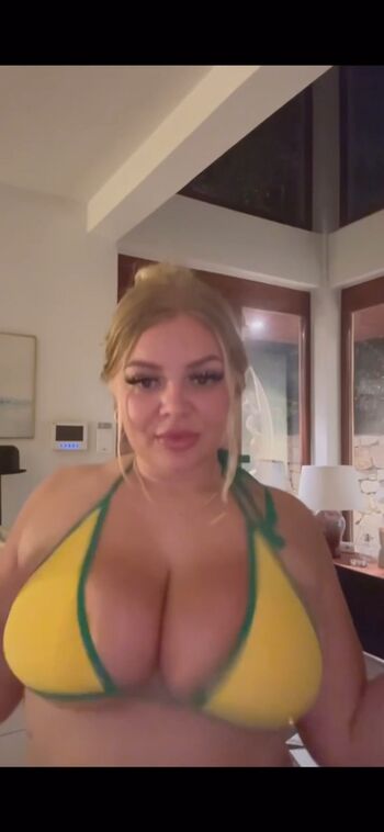 Leaked Alyssa fihey private photo viral onlyfans