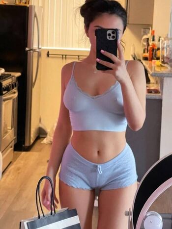 Leaked Alyssa griffith private photo viral onlyfans