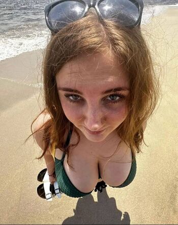 Alyssa Holmes