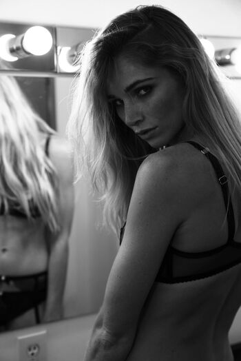 Leaked Alyssa smith private photo viral onlyfans