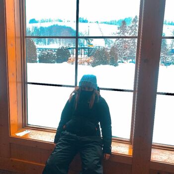 Leaked Alyssaholmes private photo viral onlyfans