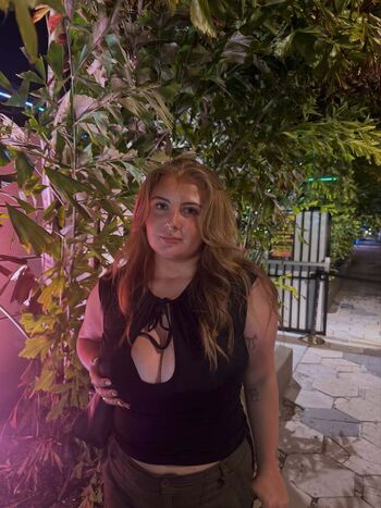 Leaked Alyssaholmes private photo viral onlyfans