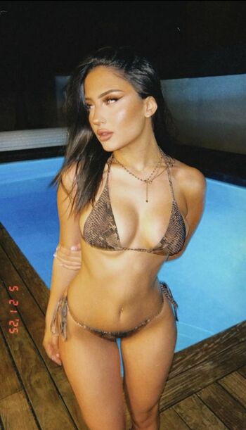 Leaked Alyssazayen private photo viral onlyfans
