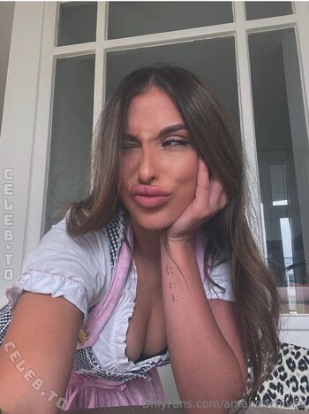 Leaked Amanda chivas private photo viral onlyfans