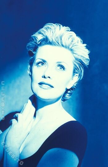 Amanda Tapping