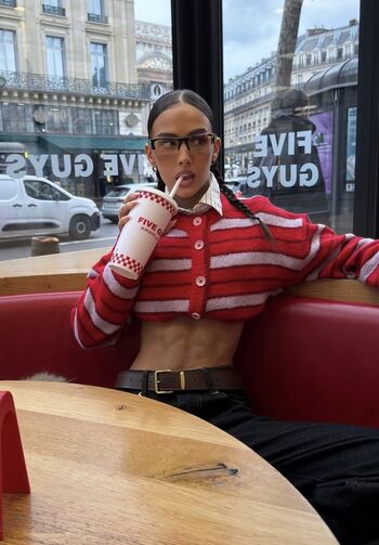 Leaked Amandine valles private photo viral onlyfans