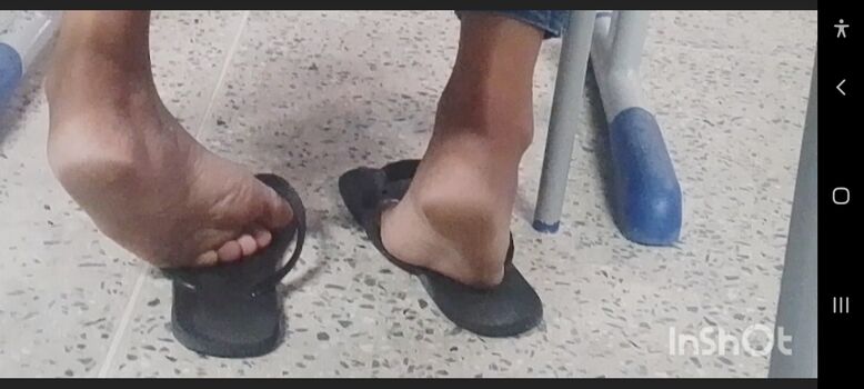 Amateur Foot Fetish Content