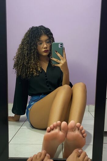 Amateur Foot Fetish Content