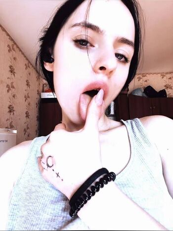 Leaked Amateur streamers private photo viral onlyfans