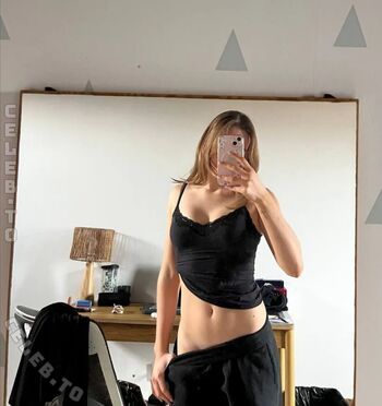Leaked Amber jenners private photo viral onlyfans