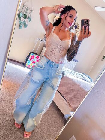 Leaked Amber reacts private photo viral onlyfans