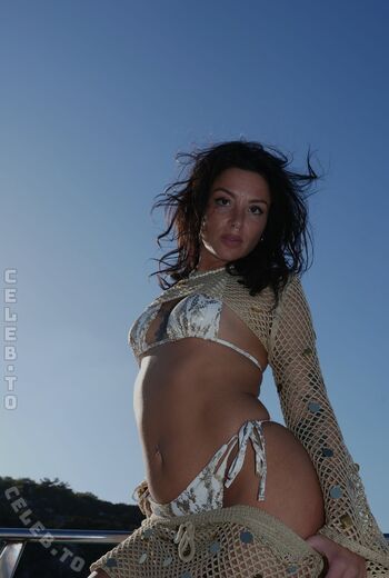Amelia Amore