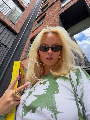 Leaked Amelia eve gibson private photo viral onlyfans