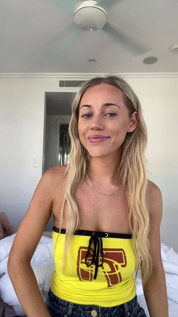 Amelia Hinton-White