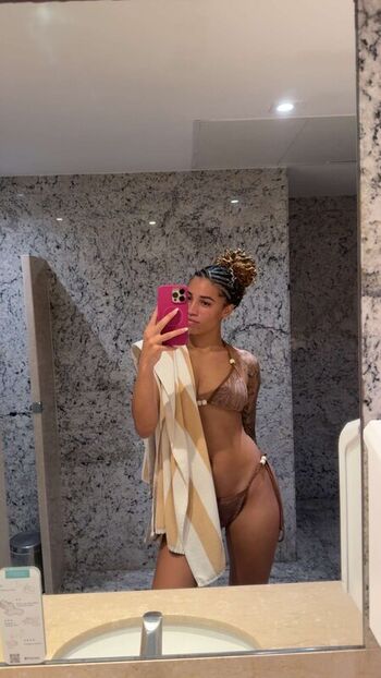 Leaked Amiah simmons private photo viral onlyfans