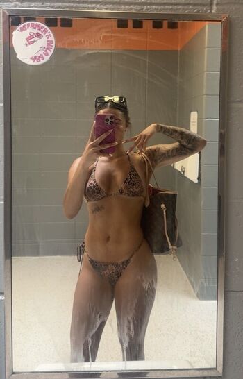 Leaked Amiah simmons private photo viral onlyfans