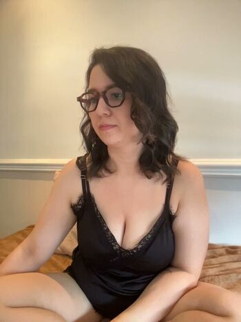 Leaked Amooraaamoon private photo viral onlyfans